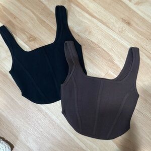 Aritzia Babaton Top